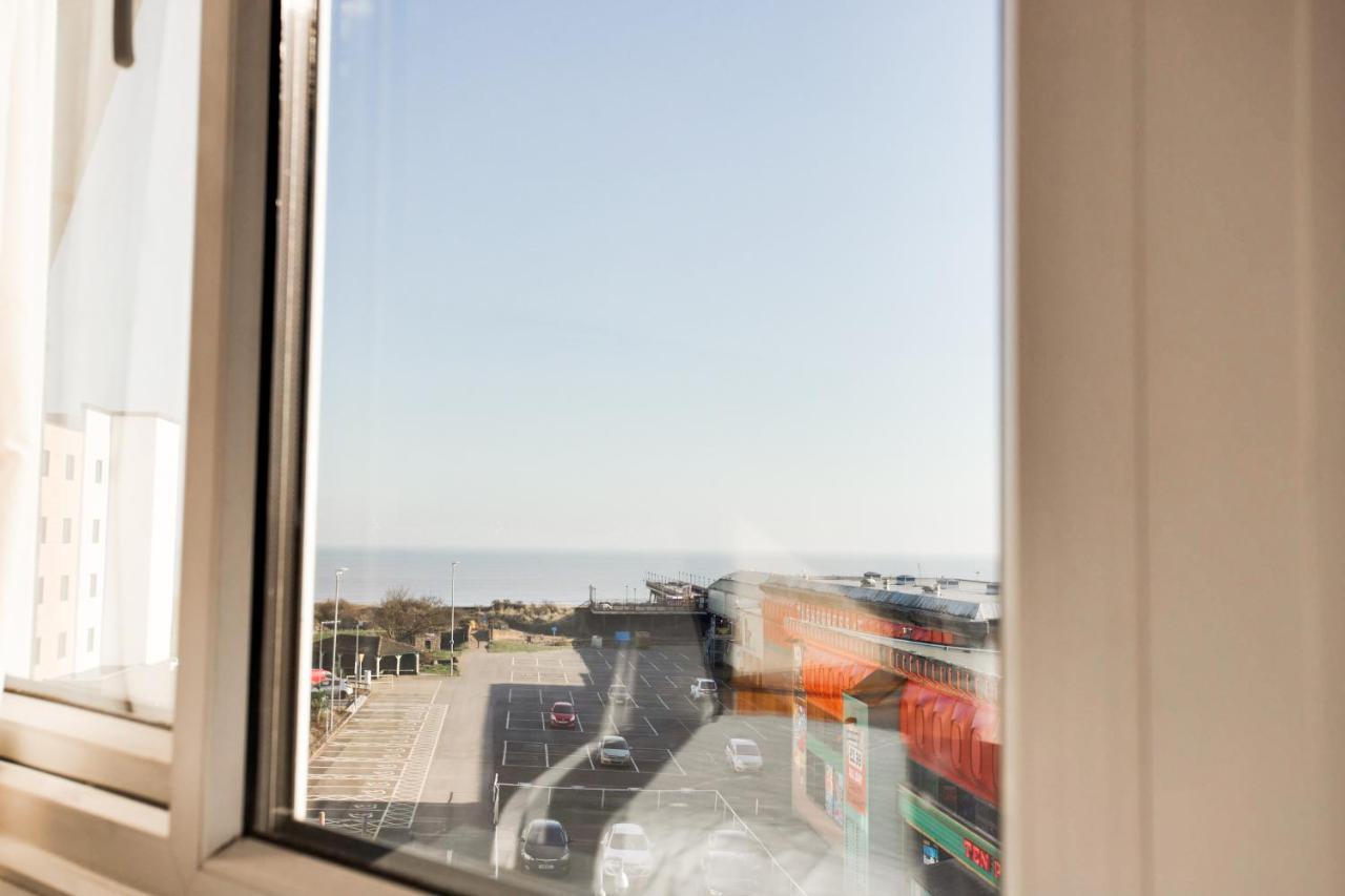 Oyo Grosvenor House Hotel Skegness Extérieur photo