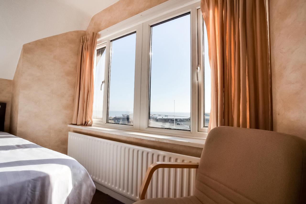 Oyo Grosvenor House Hotel Skegness Extérieur photo