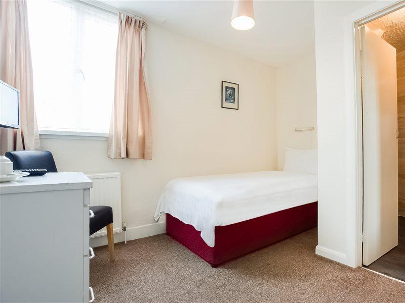 Oyo Grosvenor House Hotel Skegness Extérieur photo